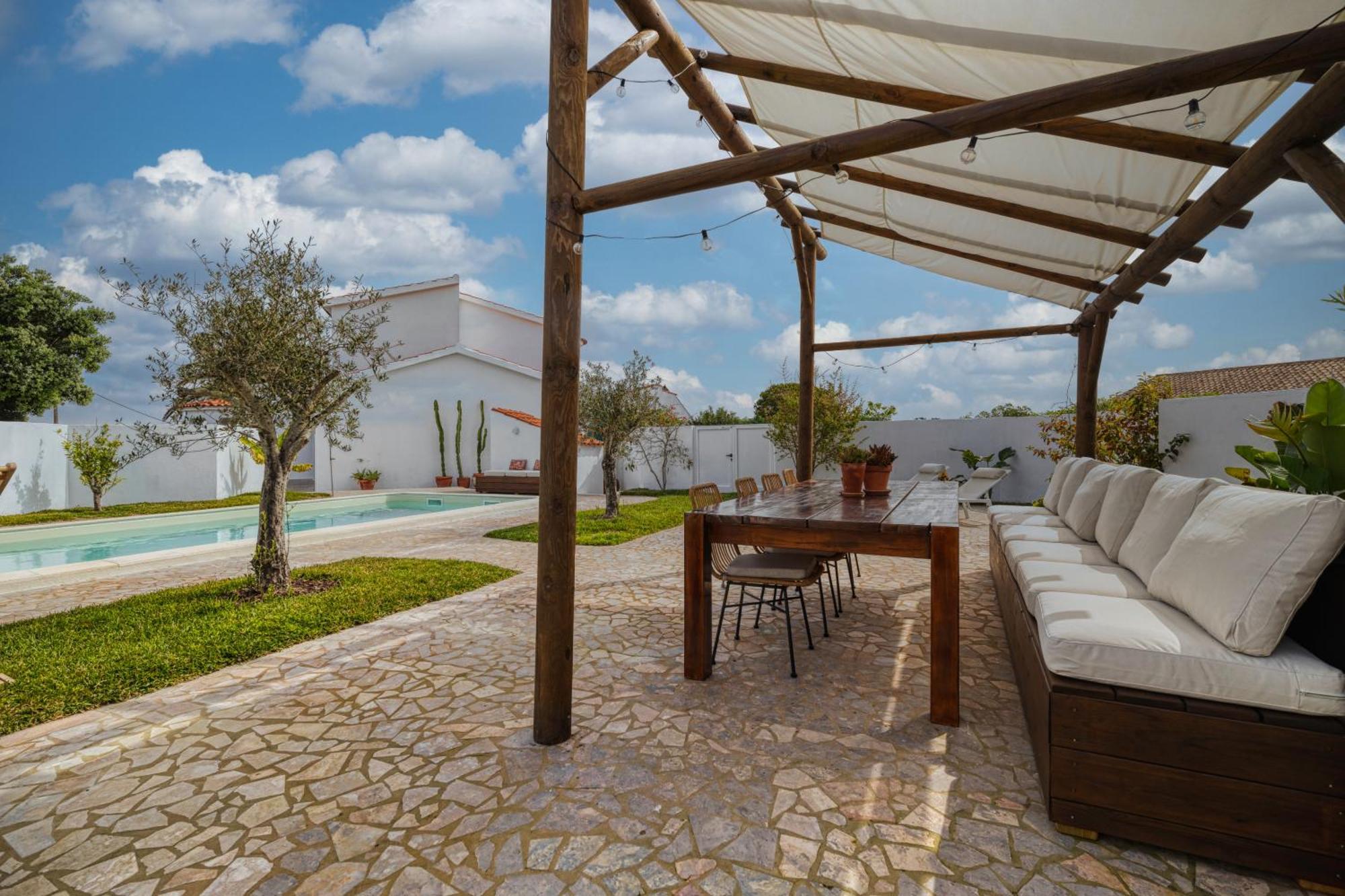 אלג'זור Sunday Morning Guesthouse מראה חיצוני תמונה