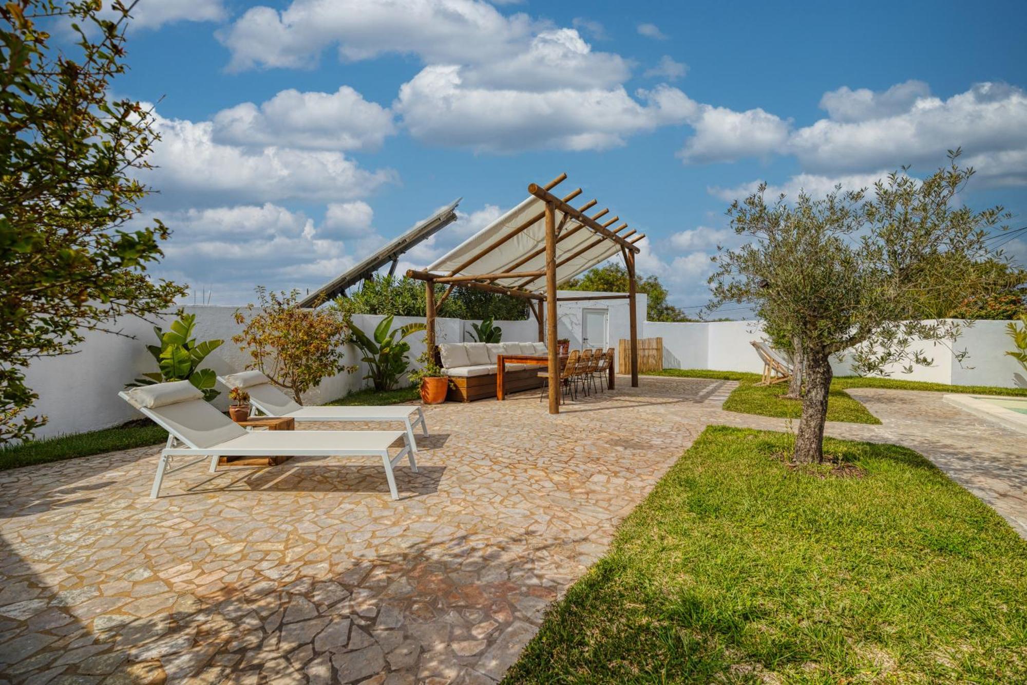 אלג'זור Sunday Morning Guesthouse מראה חיצוני תמונה